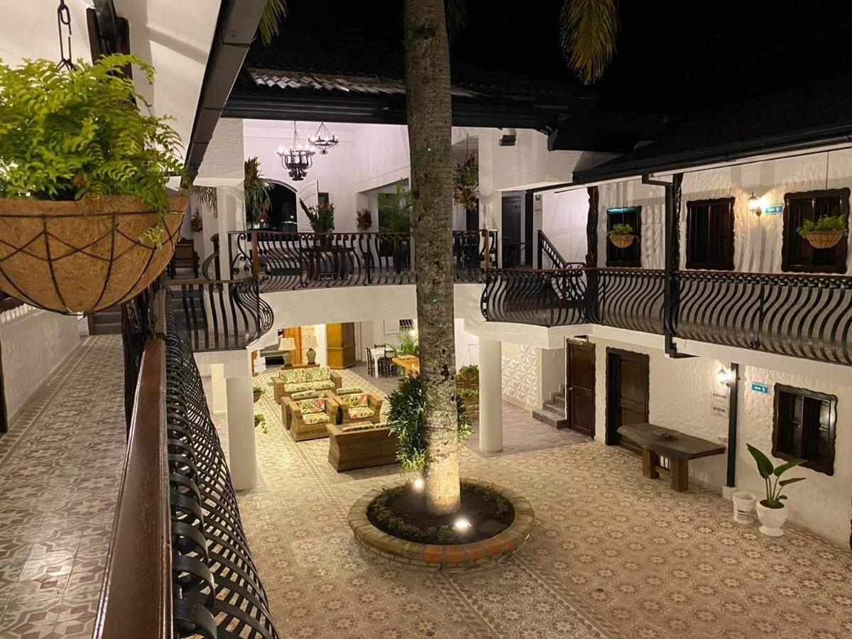 Casa Hotel Las Orquideas Circasia Exterior foto