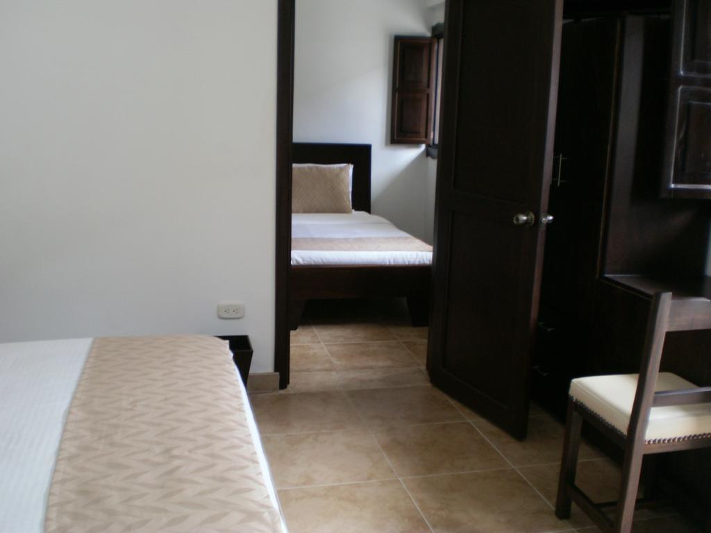 Casa Hotel Las Orquideas Circasia Zimmer foto